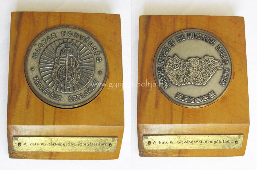 Magyar Honvdsg Trkpsz Szolglat / A katonai trkpszet szolglatrt